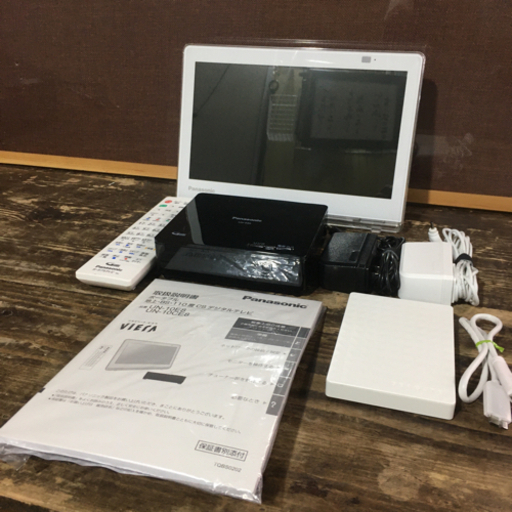 di5613   ★中古美品　Panasonic　10インチ　プライベート・ビエラ 　UN-10CE8　2018年　1TB外付けHDD付き