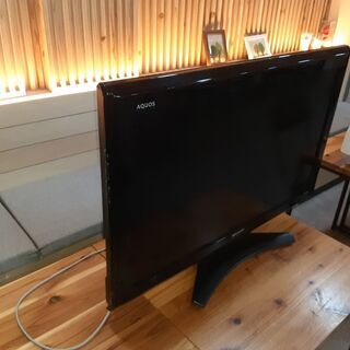 液晶カラーテレビです。sharpです。無料です。