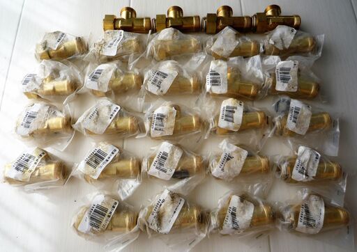 ☆給湯分岐管 G1/2 28個セット◆工具不要の給水・給湯用銅管継手