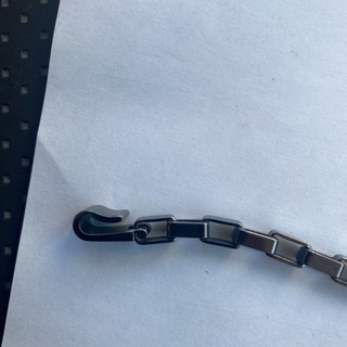 ルイヴィトンブレスレット