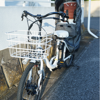 2020 ビッケモブdd 20インチ 3人乗り対応 電動自転車 チャイルドシートルーム付 ほぼ新品になります🌼