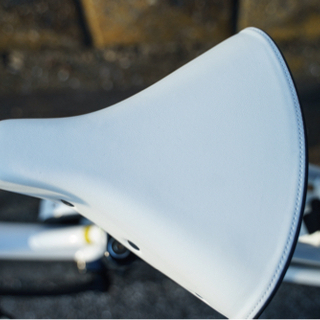 2020 ビッケモブdd 20インチ 3人乗り対応 電動自転車 チャイルドシートルーム付 ほぼ新品になります🌼