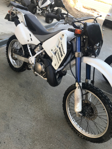 ホンダ　CRM250