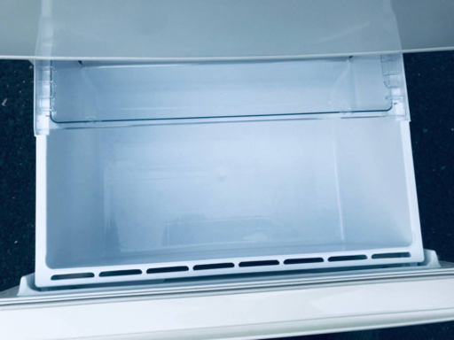 ①1040番AQUA✨ノンフロン冷凍冷蔵庫✨AQR-271E‼️