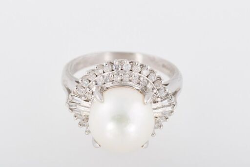 一流の品質 Pt900 南洋真珠・ダイヤモンド リング 品番r20-413 指輪