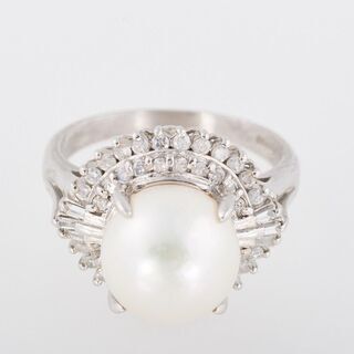 Pt900 南洋真珠・ダイヤモンド リング 品番r20-413の画像