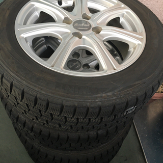 フィット等に！スタッドレスタイヤ4本セット(ダンロップ)