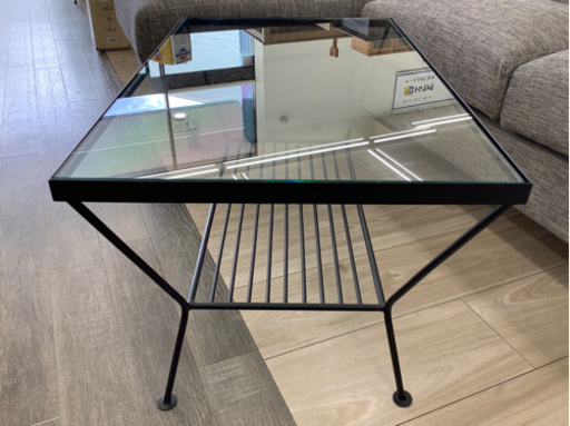 希少廃盤品UNICOガラストップテーブル 希少廃盤品UNICOガラストップテーブル 希少廃盤品UNICOガラストップ