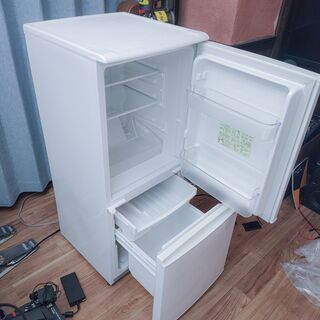 【ネット決済】冷蔵庫 SHARP製 SJ-914-W