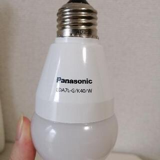 Panasonic LED照明器具+電球2つ