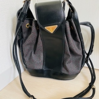 【ネット決済】【8千円】YSL 巾着型ショルダーバッグ