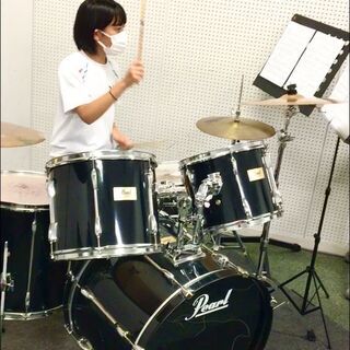 【誰でも叩けるようになるドラムレッスン🥁】ドラムセット2台で集中レッスン🥁 完全個別指導♪ - 京都市