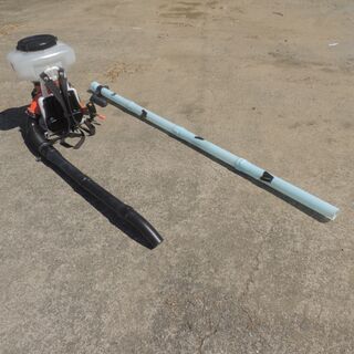 共立背負動力散布機