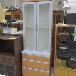 中古縦長 食器棚 キッチン収納 収納家具 が無料 格安で買える ジモティー