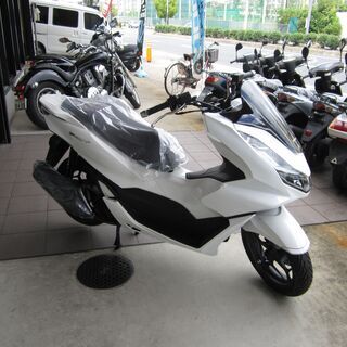 間もなく入荷予定の１台です！値下げ！入手困難？貴重な１台限り！最新型２０２１モデルＰＣＸ125入荷!新車！パールジャスミンホワイト！スマートキー仕様です！ ③