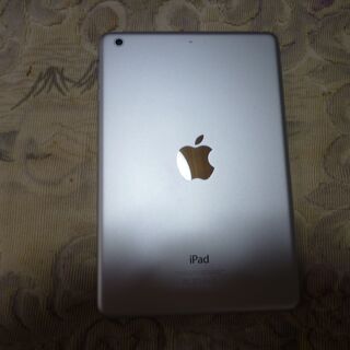 ipad mini2（128GB）ホワイト