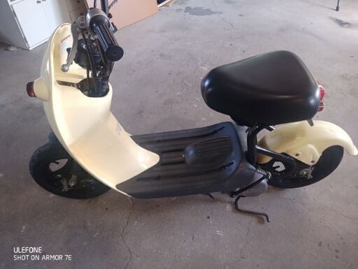 スズキチョイノリ 自賠責ほぼ3年付き