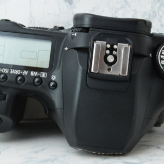 初心者向け●Wi-Fi転送●高速AF●中望遠まで●キャノン EOS 40D 安心のゆうパック代引き発送！送料、代引き手数料無料！