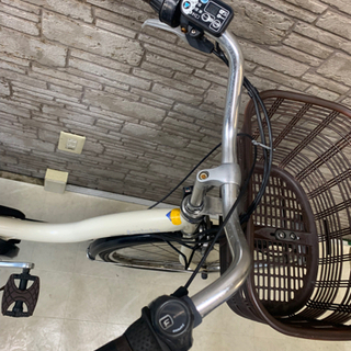 東京23区配達無料　新基準　ブリヂストン　アシスタ 新品バッテリー8.9Ah リチウム 電動自転車☆中古☆BS☆ 26