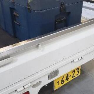 DA63T専用設計のアオリカバー！ステンレス製