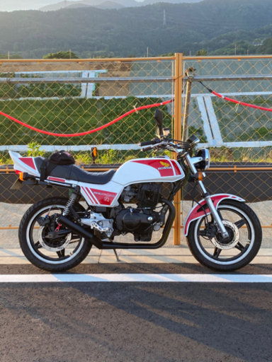 CB250Nスーパーホーク仕様　希少ブラックエンジン6速