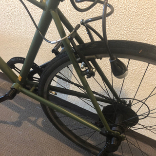 【美品】クロスバイク SURFY マットカーキ