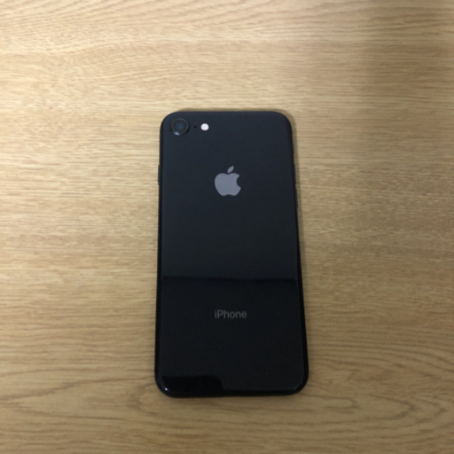 iPhone 8 　※取りに来てくれた方12000円