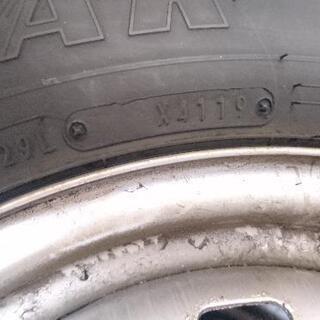 スタッドレスタイヤセット（ノア、ボクシー、エスティマ、ステップワゴン等）