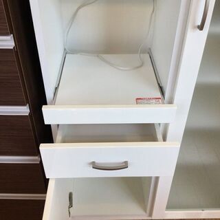 ｷｯﾁﾝｶｳﾝﾀｰ　ﾎﾜｲﾄ×ﾌﾞﾗｯｸ【ﾄﾚﾌｧｸ桶川店】 2枚扉ｷｯﾁﾝｶｳﾝﾀｰ ﾎﾜｲﾄ 【ﾄﾚﾌｧｸ桶川店】