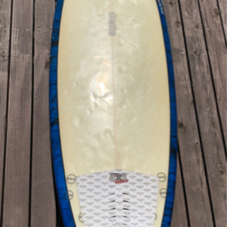 値下げしました！【HAPJACOBSサーフボード】5フィン　5\'8f