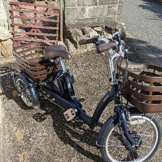 【値下げしました】ブリヂストン電動アシスト三輪車（ラクットワゴン）