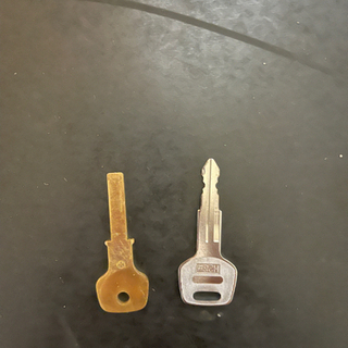 直接引取限定 パチスロ実機 コードギアス反逆のルルーシュR2 コイン