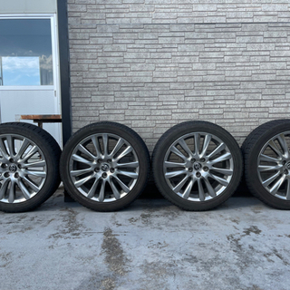 トヨタハリアーアルミホイール 225/45R18