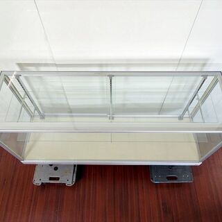 山口)下松市より　業務用 ガラスショーケース 平型 ガラス棚2枚 3段 蛍光灯照明 幅150×奥行45×高さ91cm 鍵なし　BIZHJ29H