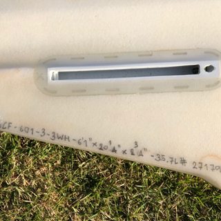 ご購入者様が決まりました。2017年ベストセラーサーフボード　FIRE WIRE SCI-FI 6.1