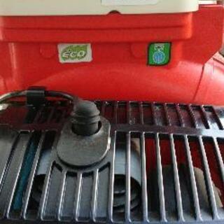 (取引中)年末値下げ！共立の背負式動力散布機