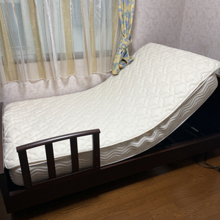 定価50万以上！シモンズ高級介護ベッド maxima 【公式通販】