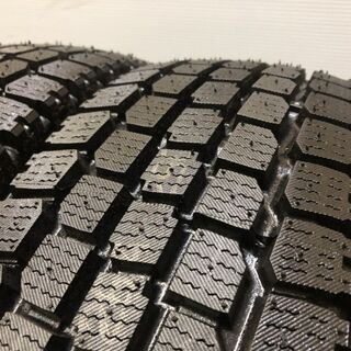 新品 YOKOHAMA SY01V 185R14 8PR 14インチ スタッドレス 4本 即決有 ボンゴ バネット等　(TH459) クレジットカード QRコード決済可能