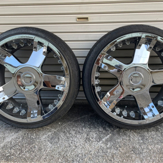 車のパーツ 20インチ タイヤホイール