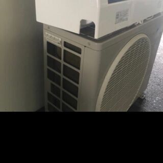 エアコン売ります　３万５千円です　⁂１０畳用　　１００V