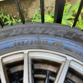 値下げします！　スタッドレスタイヤ　冬タイヤ　4本　205 65R 15