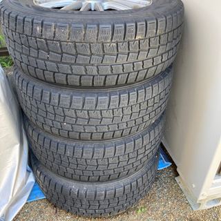 値下げします！　スタッドレスタイヤ　冬タイヤ　4本　205 65R 15