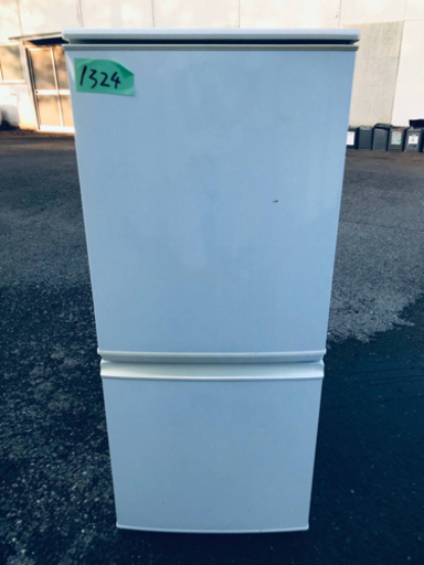 1324番 シャープ✨ノンフロン冷凍冷蔵庫✨SJ-UW14-W‼️