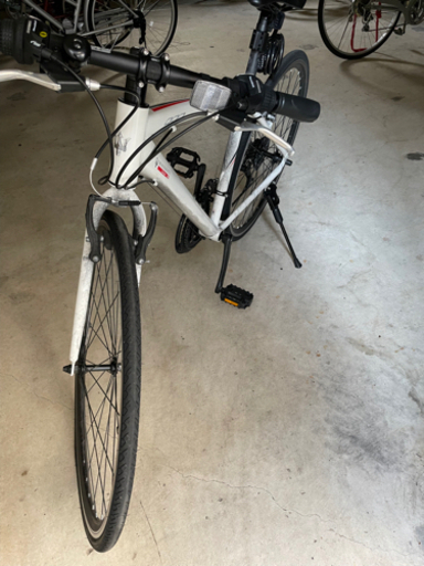 最新作人気 マセラティクロスバイクAL-CRB7007Ave. ホワイト700c pG8L9