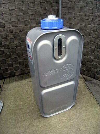 ☆ ダイニチ 石油ファンヒーター 2021年製 5L 木造9畳 コンクリート12