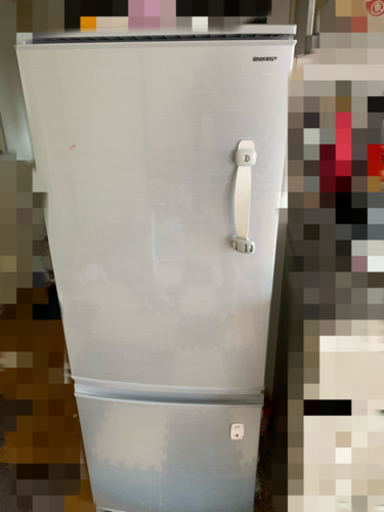 シャープ　2018年製冷蔵庫　167L
