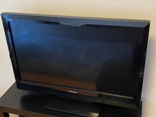 TOSHIBA テレビ　32型