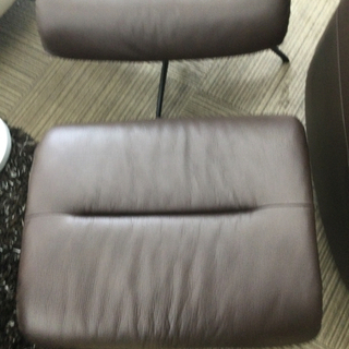 9/24【✨数回のみ使用の美品!!✨】定価296,300円 EKORNES／エコーネス トーキョー 2021年モデル ヘッドレス付き ローバックチェア リクライニングチェア ブラウンカラー