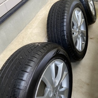 ホンダヴェゼル(旧モデル)　純正16インチホイール&タイヤ