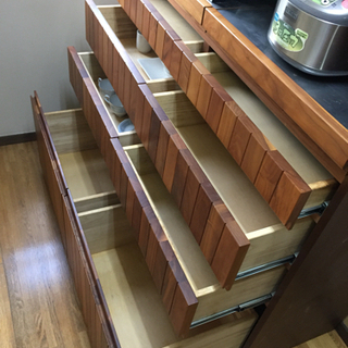 食器棚（ウォールナット）